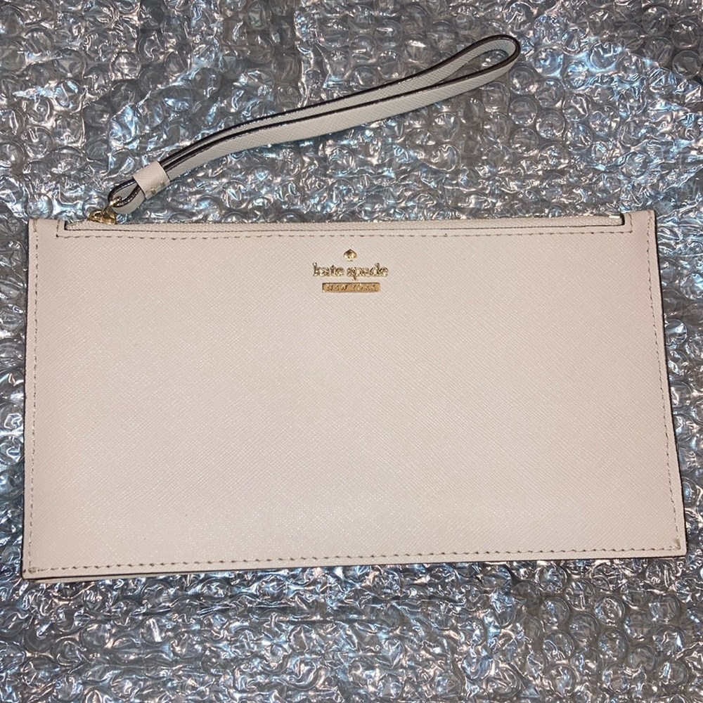Kate Spade Pink Wristlet